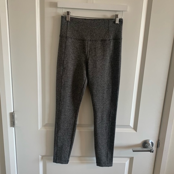 Athleta Delancey Herringbone Tight  Size Extra Small - Picture 5 of 14